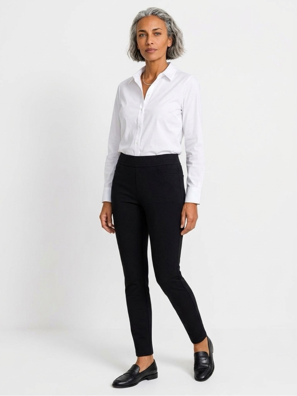 Chico's Black Skinny Pull-On Ankle Pants